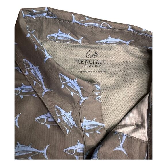 Realtree Fishing Long sleeve Grey - Picture 2 of 2
